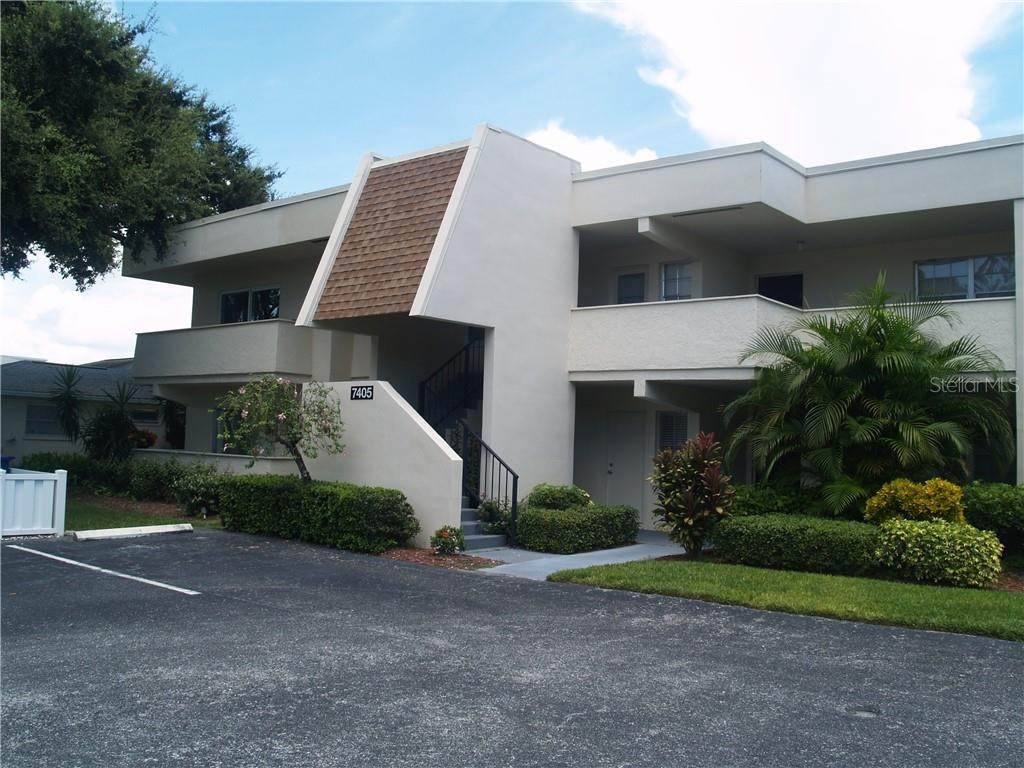 Residential Lease at 7405 W COUNTRY CLUB DRIVE 104 Sarasota, Florida 34243 United States