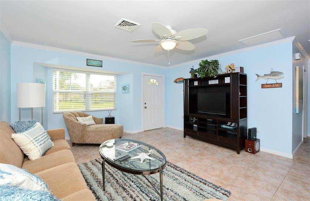 10. Residential Lease at 156 GAUSE DRIVE Venice, Florida 34293 United States