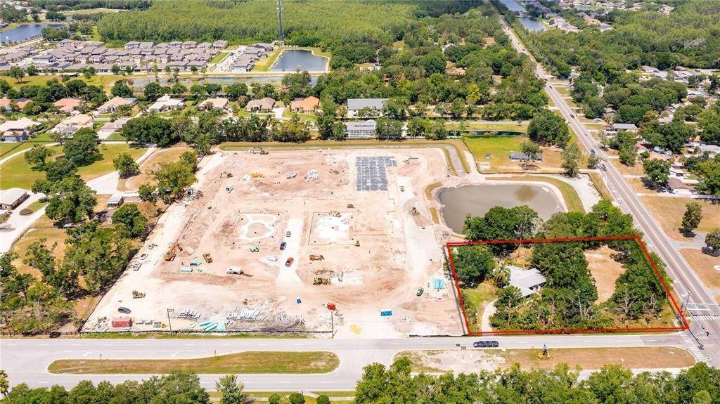 19. Commercial for Sale at 18950 SUNLAKE BOULEVARD Lutz, Florida 33558 United States