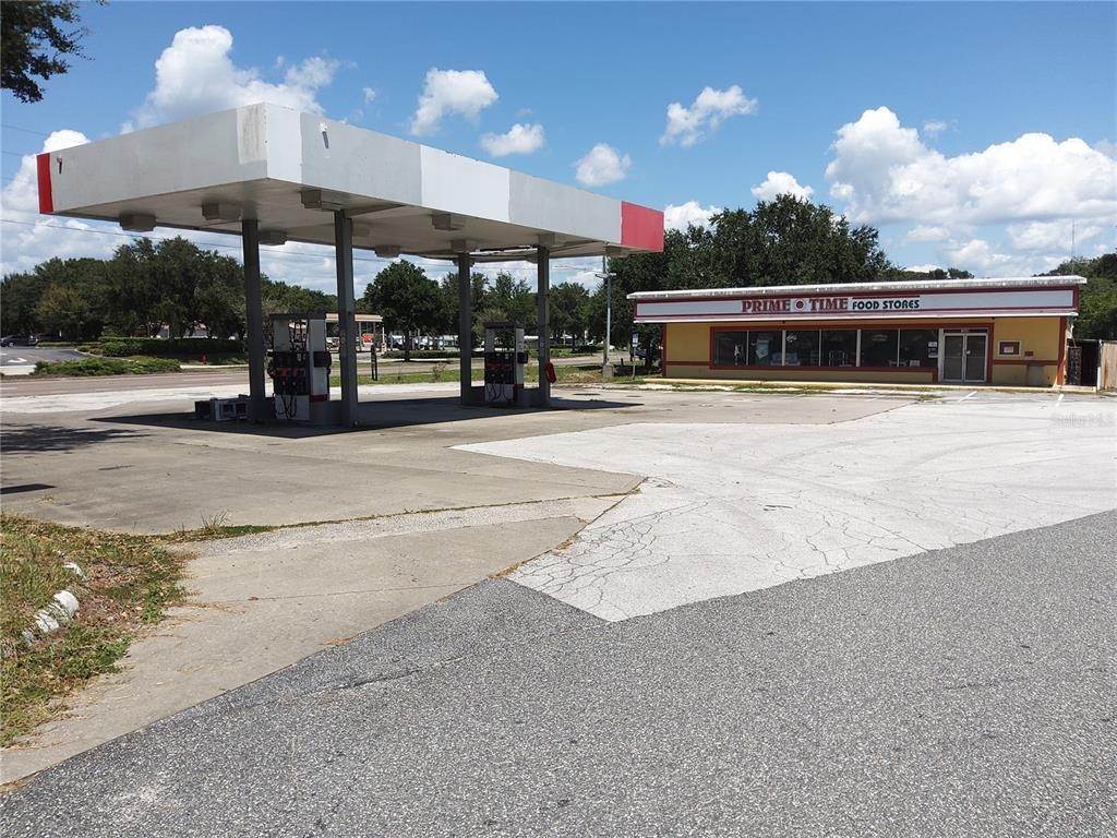 Commercial for Sale at 1248 WELLS AVENUE Tavares, Florida 32778 United States