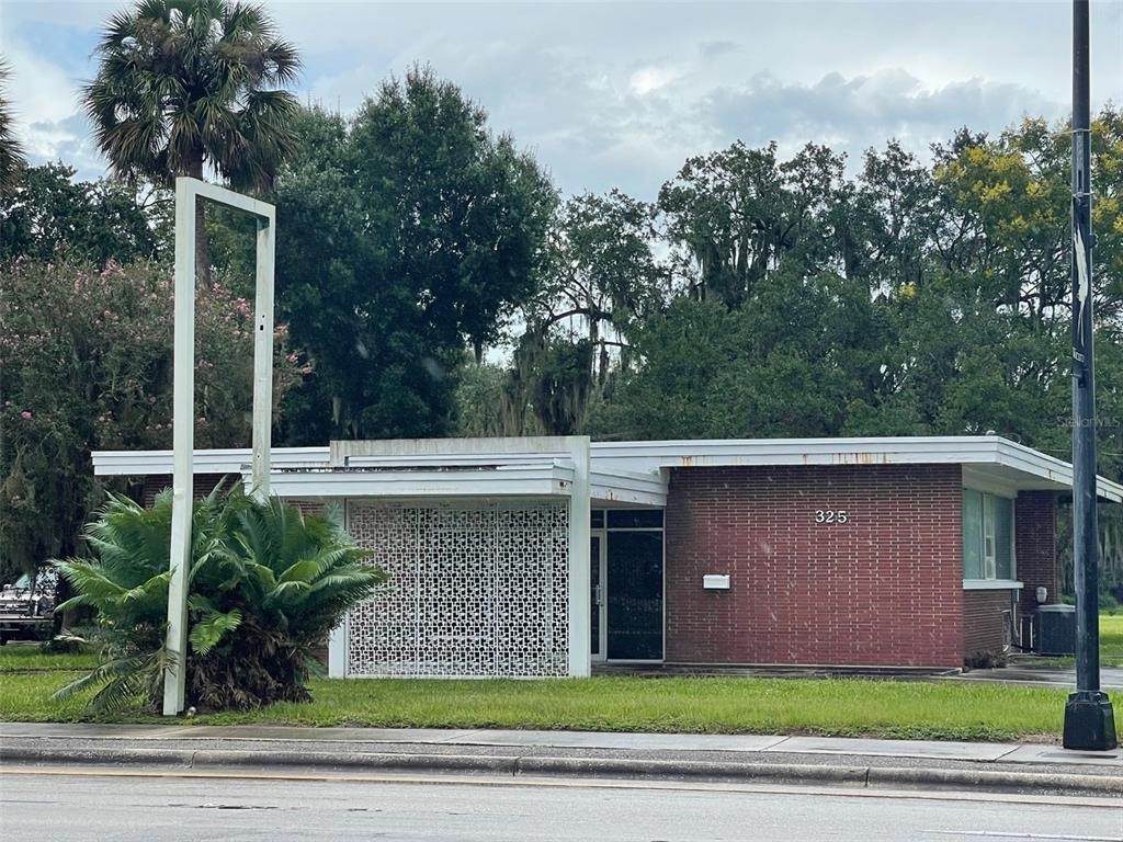 Commercial for Sale at 325 S 6TH AVENUE Wauchula, Florida 33873 United States
