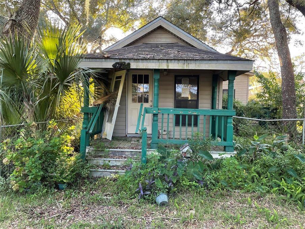 Single Family Homes por un Venta en 171 N DUCK AVENUE Wewahitchka, Florida 32465 Estados Unidos
