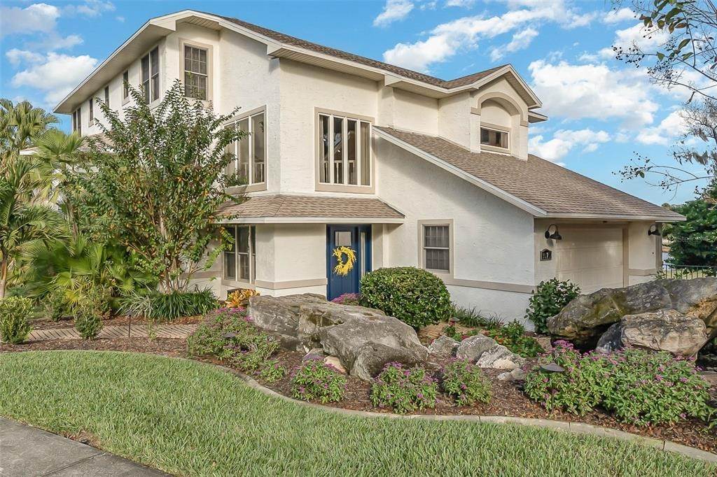 Single Family Homes 为 销售 在 3675 MUIRFIELD DRIVE Titusville, 佛罗里达州 32780 美国