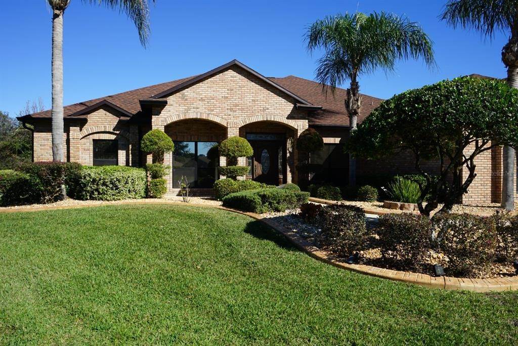 Single Family Homes 为 销售 在 660 MOSS POINT COVE COURT 德拜瑞, 佛罗里达州 32713 美国