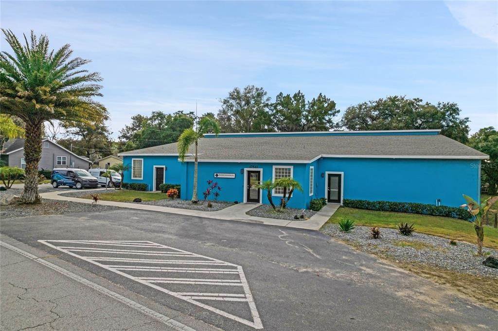 Commercial for Sale at 17521 COUNTY ROAD 455 Montverde, Florida 34756 United States