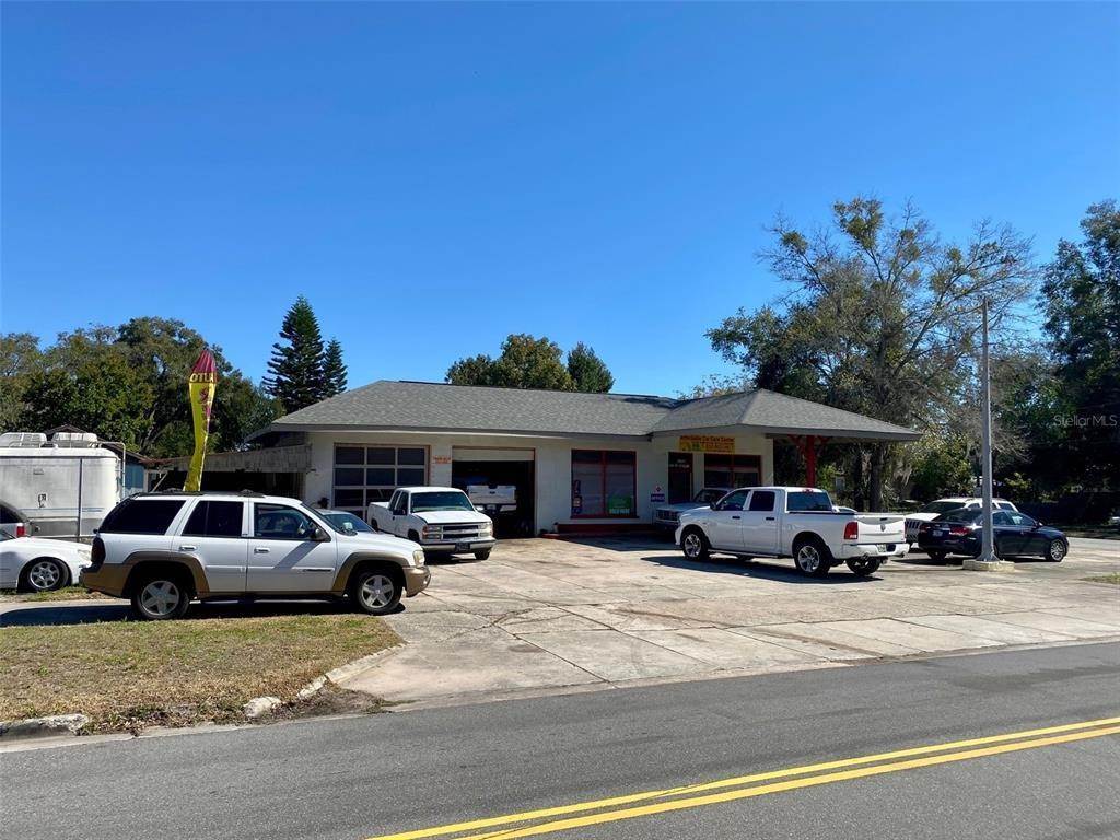 3. Commercial for Sale at 1015 S GROVE STREET Eustis, Florida 32726 United States