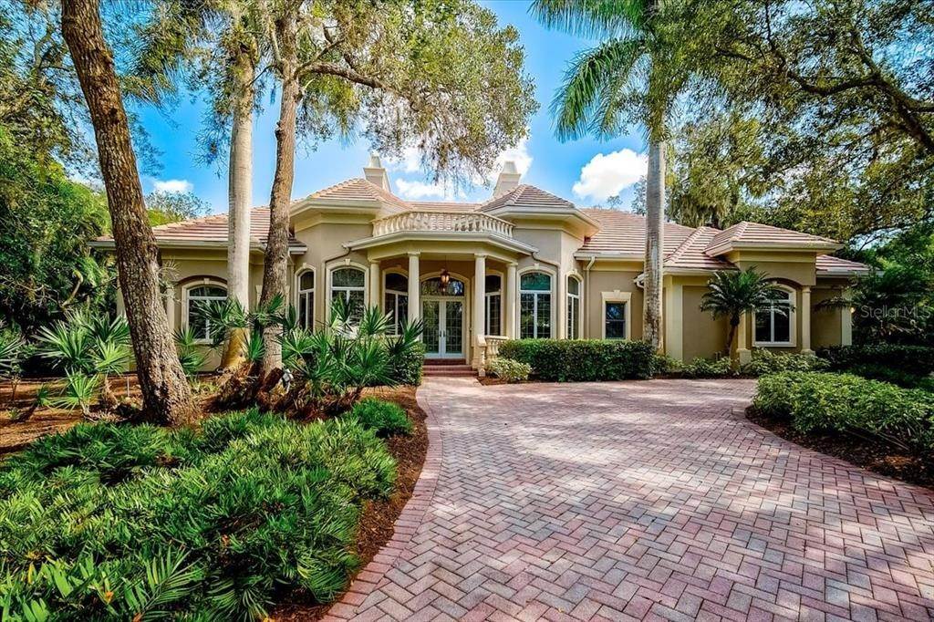 Single Family Homes 为 销售 在 151 OSPREY POINT DRIVE Osprey, 佛罗里达州 34229 美国