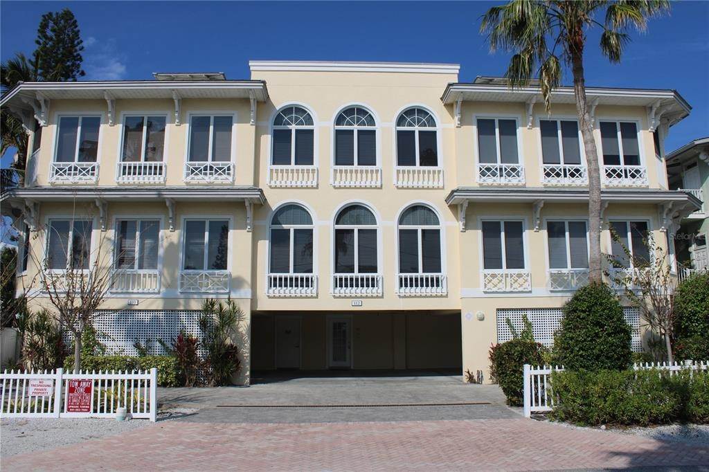 Residential Lease at 112 4TH STREET 112 Bradenton Beach, Florida 34217 United States