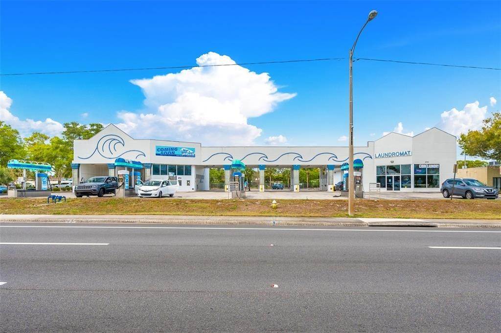 Commercial for Sale at 9300 SEMINOLE BOULEVARD Seminole, Florida 33772 United States