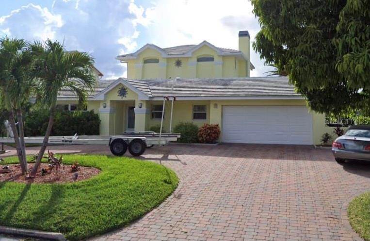 Single Family Homes por un Venta en 2872 W VINA DEL MAR BOULEVARD St. Pete Beach, Florida 33706 Estados Unidos
