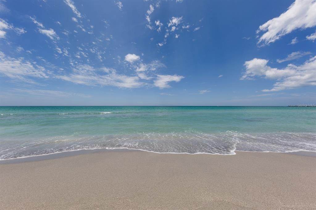 Single Family Homes for Sale at 225 THE ESPLANADE N. 401 Venice, Florida 34285 United States