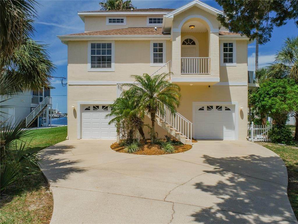 Single Family Homes 为 销售 在 3493 MINNOW CREEK DRIVE Hernando Beach, 佛罗里达州 34607 美国