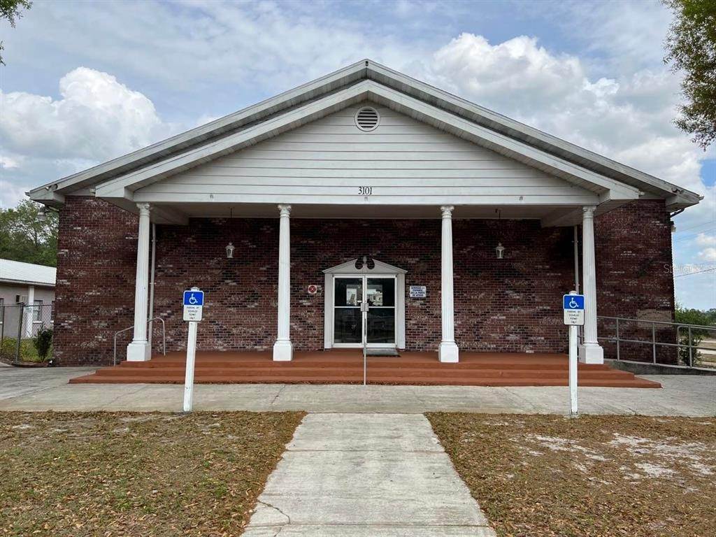 Commercial for Sale at 3101 SYDNEY DOVER ROAD Dover, Florida 33527 United States