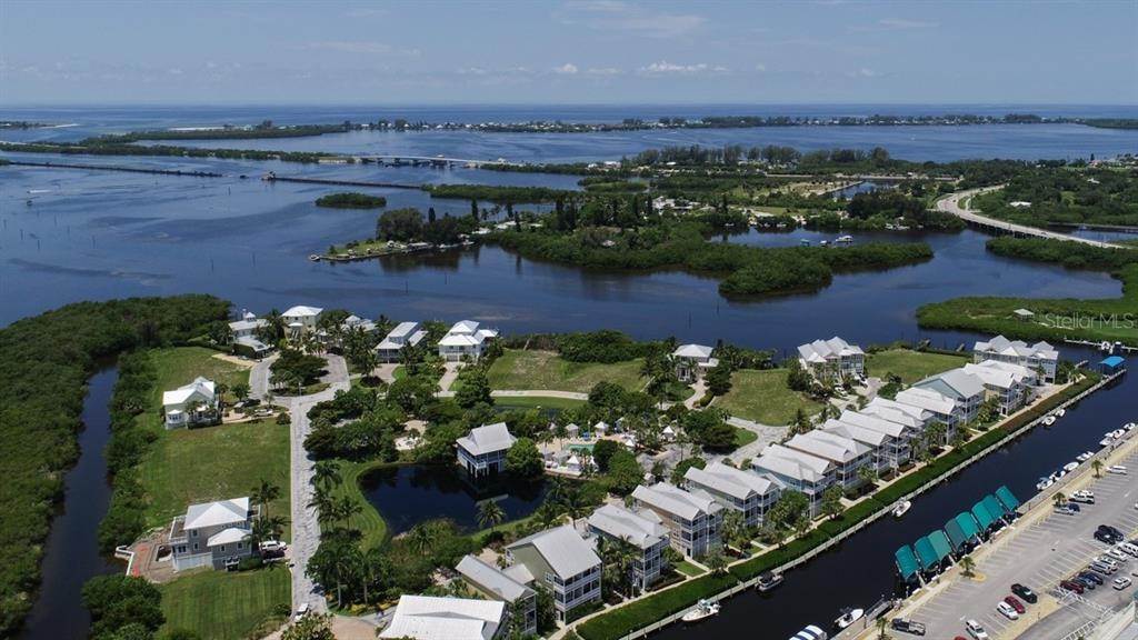20. Single Family Homes for Sale at 11708 ANGLERS CLUB DRIVE 125 Placida, Florida 33946 United States