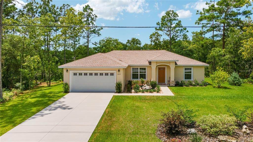 Single Family Homes 为 销售 在 7822 N MALTESE DRIVE Citrus Springs, 佛罗里达州 34434 美国