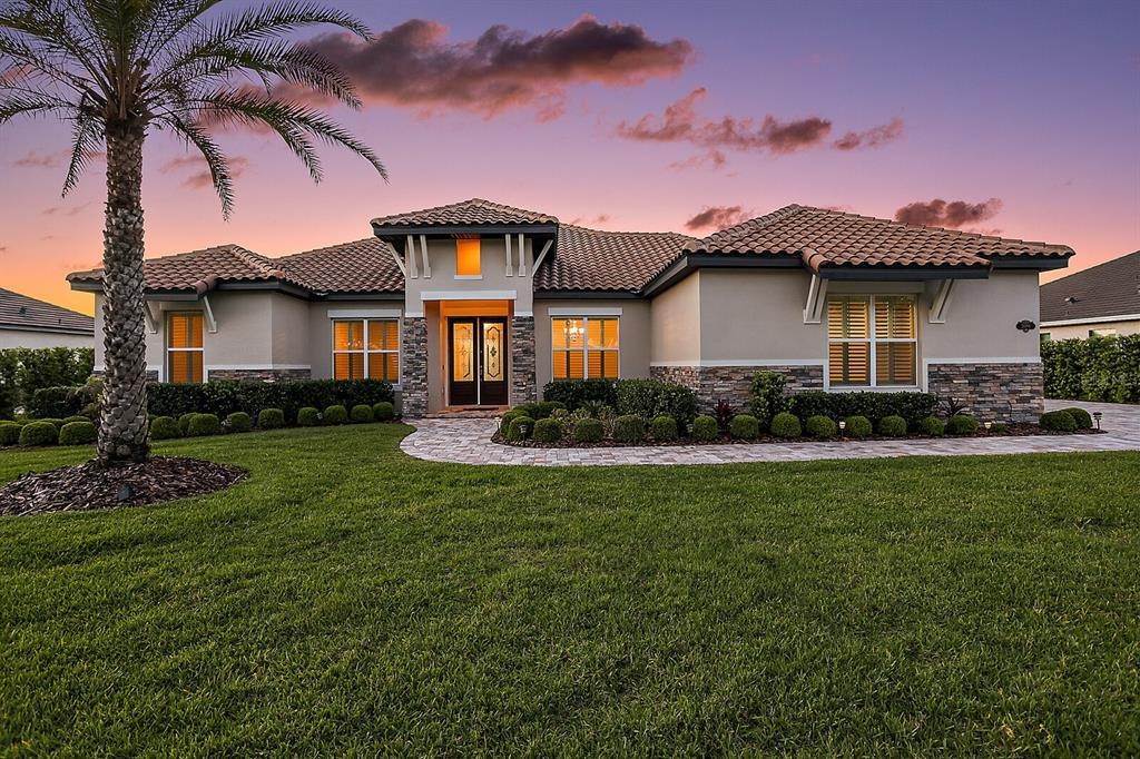 Single Family Homes por un Venta en 31996 RED TAIL BOULEVARD Sorrento, Florida 32776 Estados Unidos