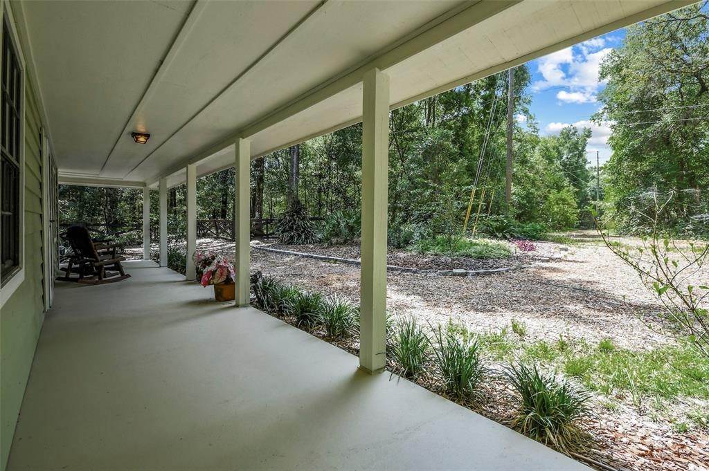 9. Single Family Homes for Sale at 26423 SANDWICH Place Sorrento, Florida 32776 United States