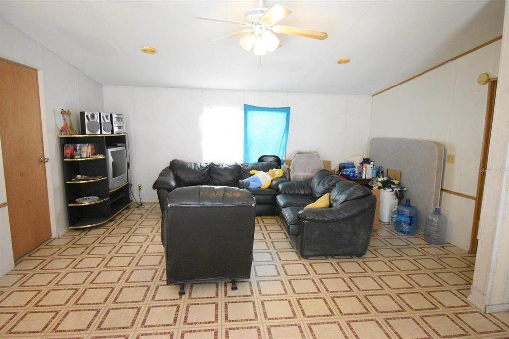 7. Single Family Homes for Sale at 5090 PONCE DE LEON ROAD Kissimmee, Florida 34746 United States