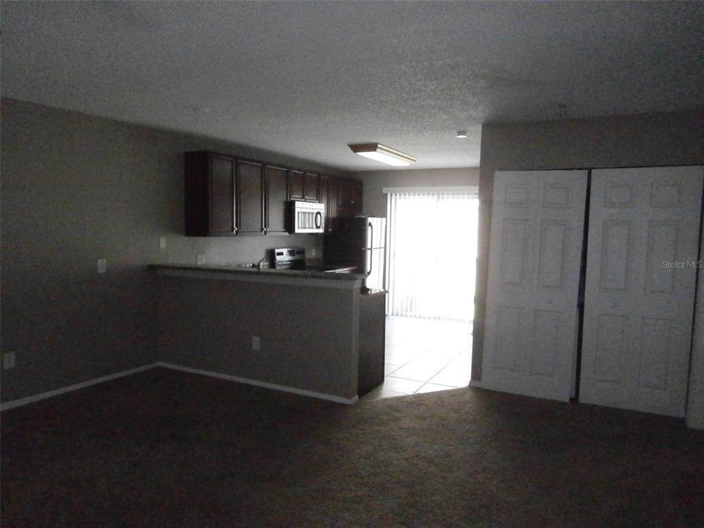 5. Residential Lease at 3651 N GOLDENROD ROAD D102 Winter Park, Florida 32792 United States