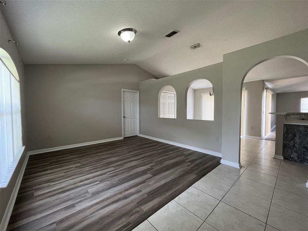 5. Residential Lease at 255 CHURCHILL COURT Kissimmee, Florida 34758 United States
