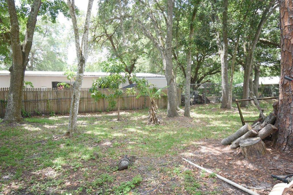 15. Single Family Homes for Sale at 5084 PONCE DE LEON ROAD Kissimmee, Florida 34746 United States