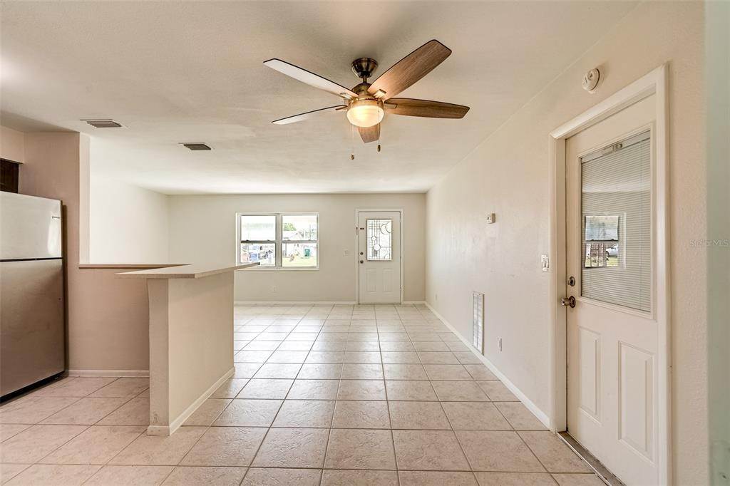 11. Single Family Homes for Sale at 8514 108TH STREET Seminole, Florida 33772 United States