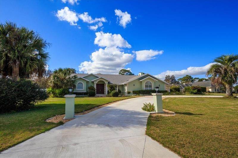 Single Family Homes for Sale at 5170 NE 64TH AVENUE Silver Springs, Florida 34488 United States