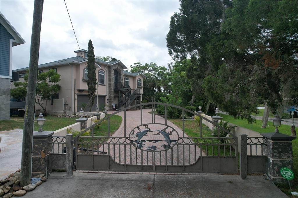 Single Family Homes por un Venta en 1165 N STONEY POINT Crystal River, Florida 34429 Estados Unidos