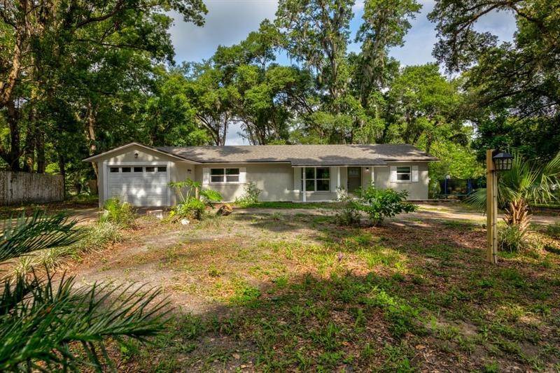 Single Family Homes 为 销售 在 18726 MEADOWIND LANE Altoona, 佛罗里达州 32702 美国