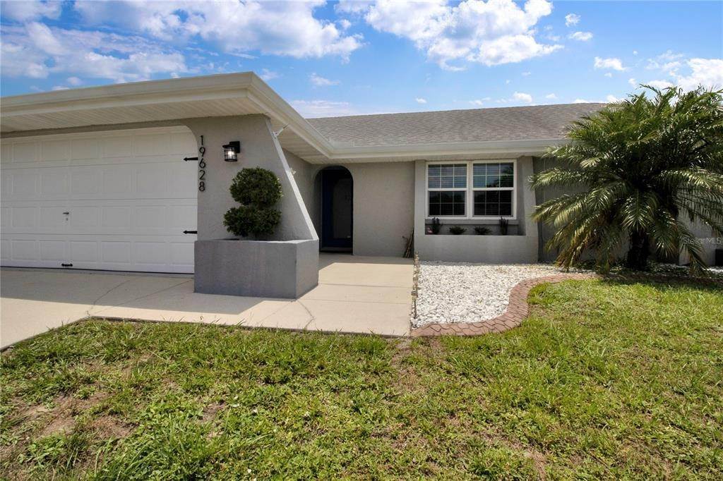 5. Single Family Homes for Sale at 19628 MIDWAY BOULEVARD Port Charlotte, Florida 33948 United States