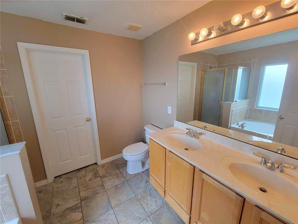 9. Residential Lease at 19621 KNIGHT TALE LANE Orlando, Florida 32833 United States