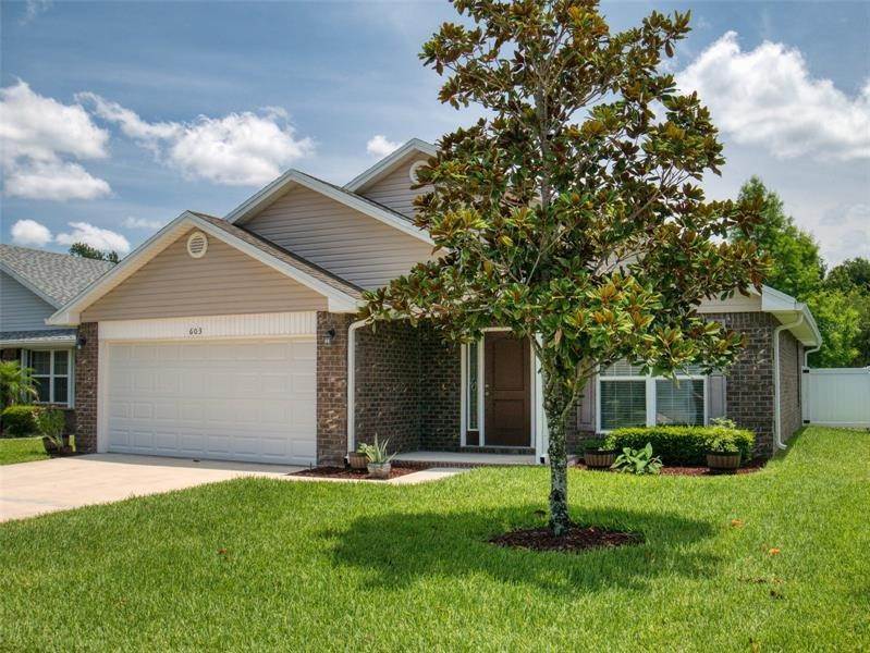 Single Family Homes 为 销售 在 603 CORAL TRACE BOULEVARD 埃济沃特, 佛罗里达州 32132 美国