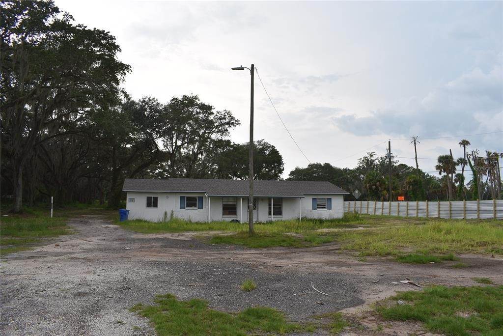 Commercial for Sale at 11553 S US HIGHWAY 41 Gibsonton, Florida 33534 United States