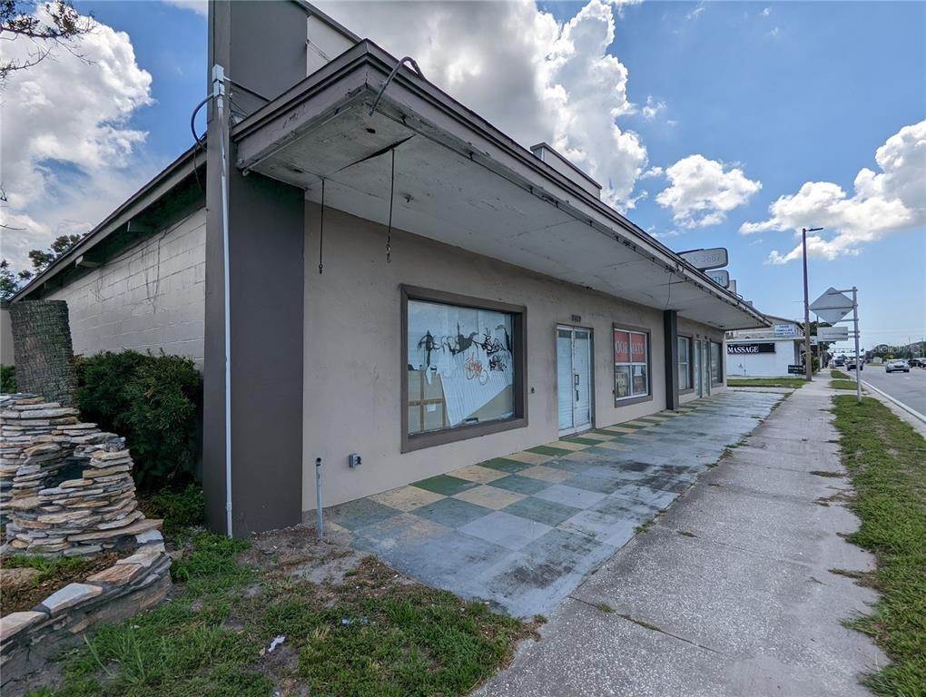 Commercial at 5600 PARK BOULEVARD Pinellas Park, Florida 33781 United States