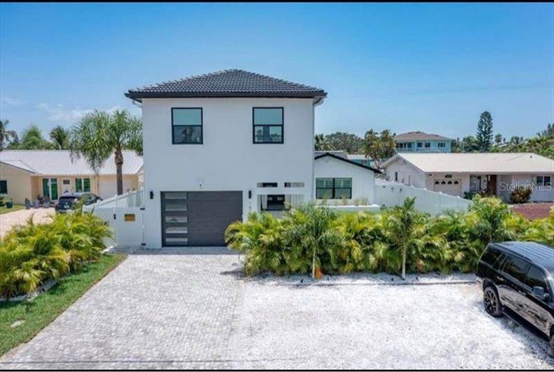 Single Family Homes for Sale at 16015 REDINGTON DRIVE Redington Beach, Florida 33708 United States