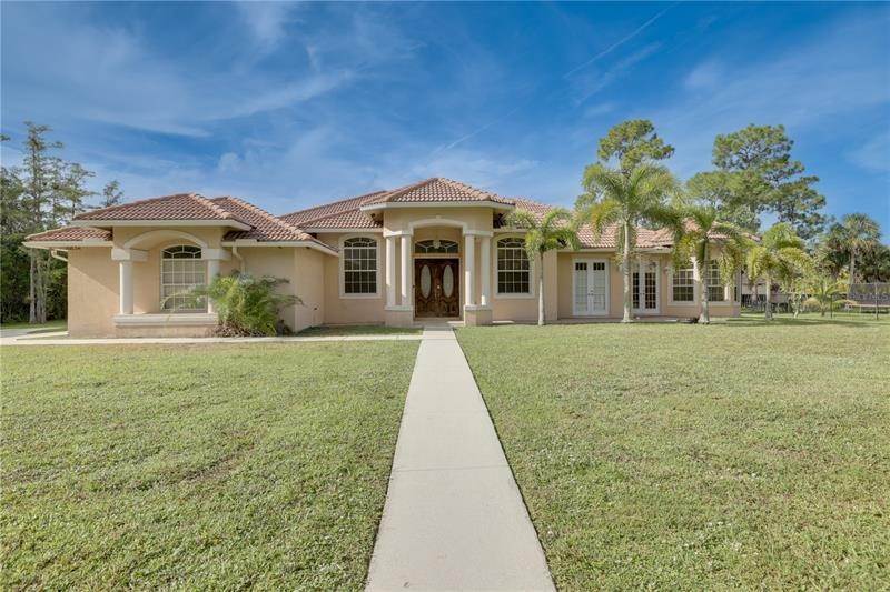 Single Family Homes for Sale at 16834 TANGERINE BOULEVARD Loxahatchee, Florida 33470 United States
