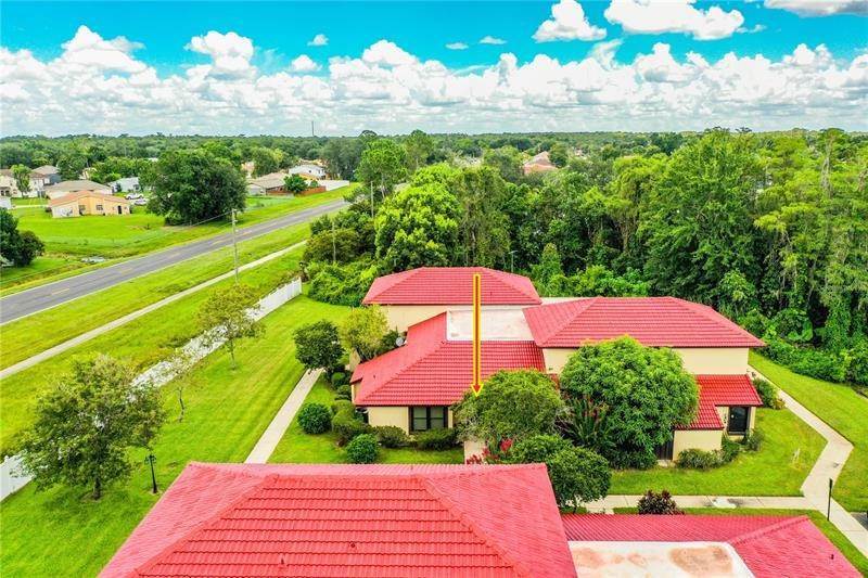 18. Single Family Homes for Sale at 540 HUNTER CIRCLE Kissimmee, Florida 34758 United States