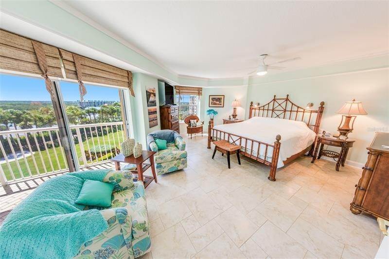 18. Single Family Homes for Sale at 4670 LINKS VILLAGE DRIVE B504 Ponce Inlet, Florida 32127 United States