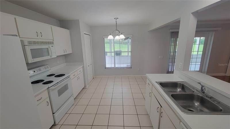 9. Residential Lease at 12436 DAWN VISTA DRIVE Riverview, Florida 33578 United States
