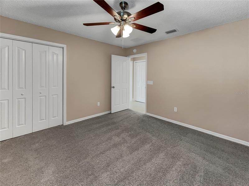 16. Single Family Homes for Sale at 3457 DIXON LANE The Villages, Florida 32162 United States