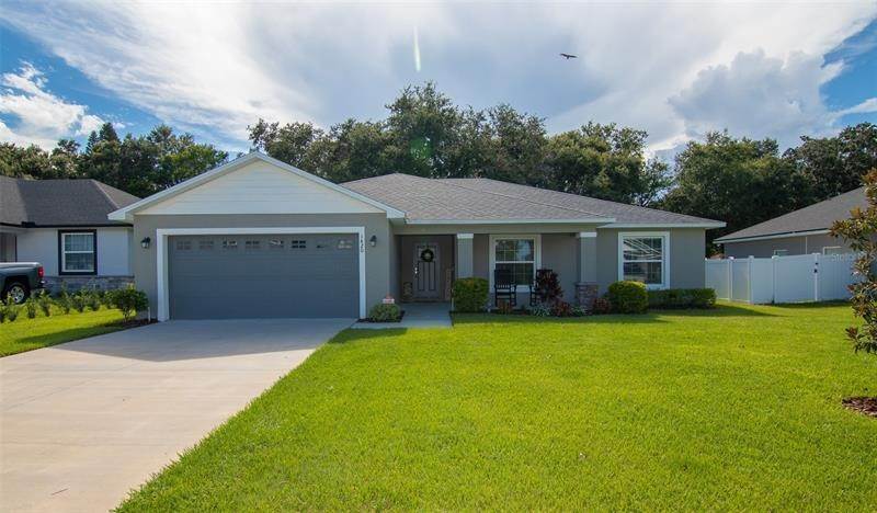 1. Single Family Homes for Sale at 1420 MAGNOLIA LANE Auburndale, Florida 33823 United States
