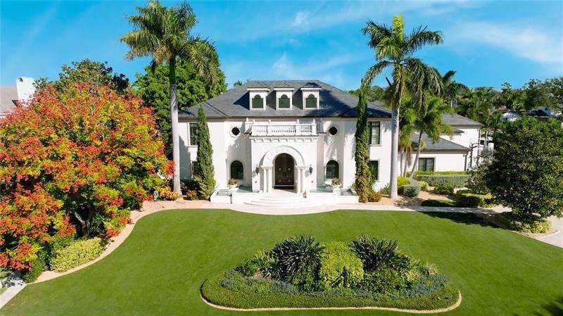 Single Family Homes 为 销售 在 4923 NEW PROVIDENCE AVENUE 坦帕市, 佛罗里达州 33629 美国