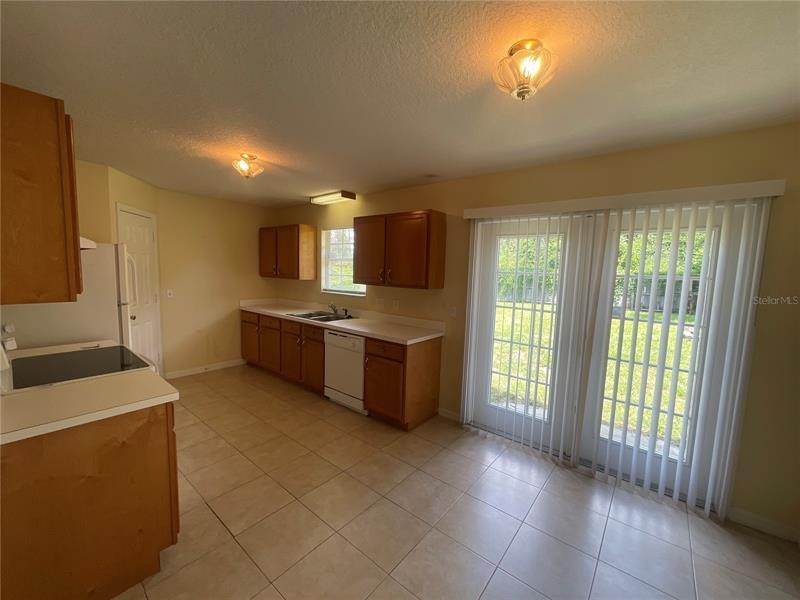 6. Residential Lease at 2470 LAVAL DRIVE Deltona, Florida 32738 United States