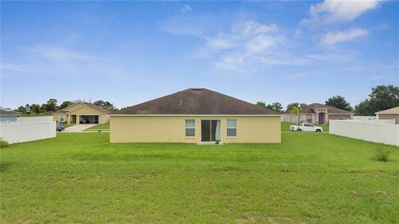 20. Single Family Homes for Sale at 1317 CONCH KEY LANE Davenport, Florida 33837 United States