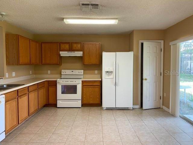 5. Residential Lease at 1504 BLUE SKY WAY Clermont, Florida 34714 United States