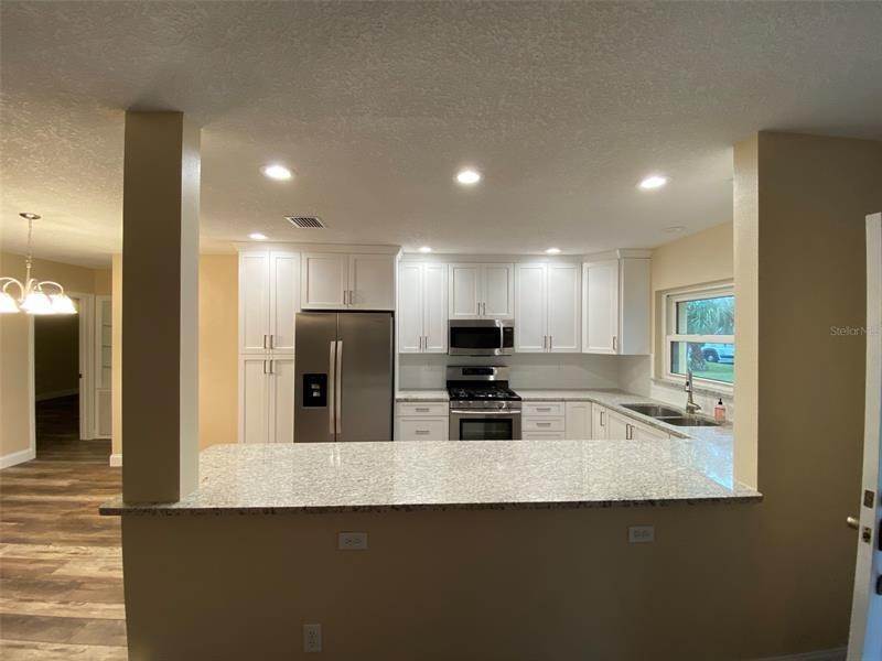 5. Residential Lease at 1855 OAK LAKE DRIVE Clearwater, Florida 33764 United States