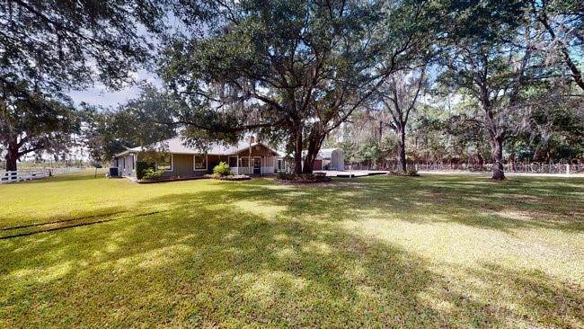 Single Family Homes por un Venta en 2421 OTIS STONE HUNTER RD. ROAD Bunnell, Florida 32110 Estados Unidos