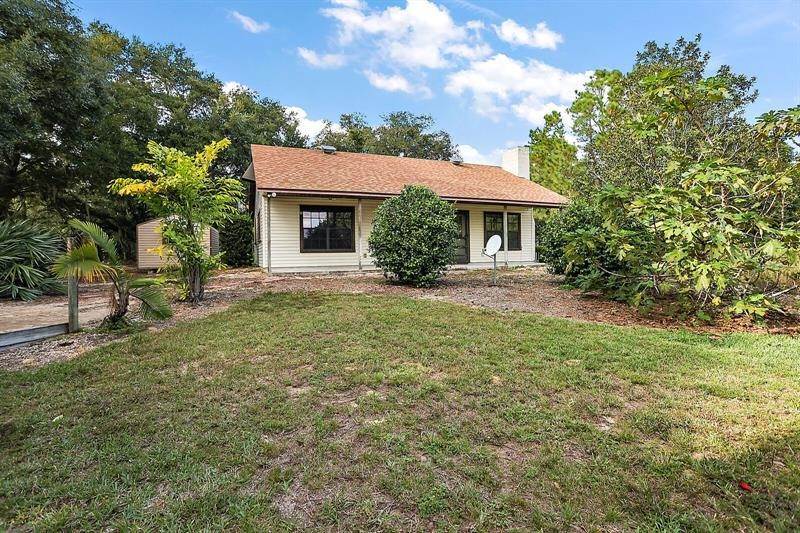 Single Family Homes for Sale at 7620 NUMBER TWO ROAD Howey In The Hills, Florida 34737 United States