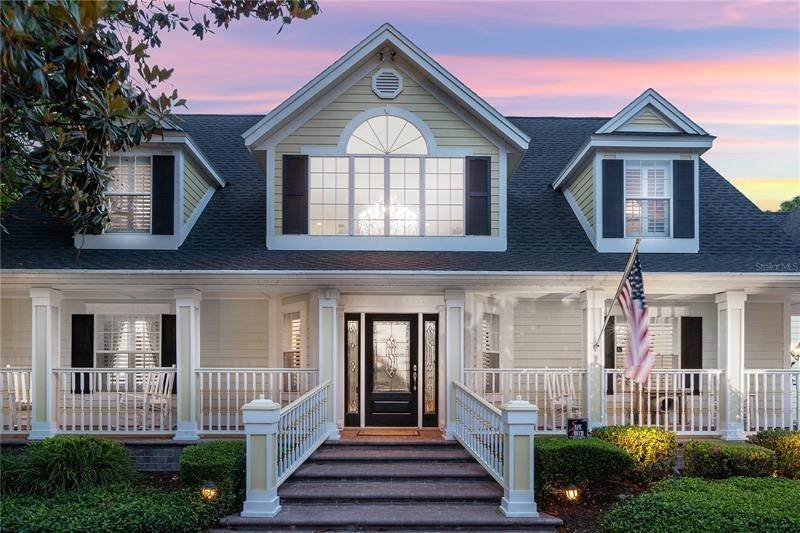 Single Family Homes 为 销售 在 335 WHITE OAK DRIVE Altamonte Springs, 佛罗里达州 32701 美国