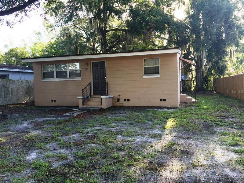 Single Family Homes por un Venta en 113 MOSELEY AVENUE Eatonville, Florida 32751 Estados Unidos